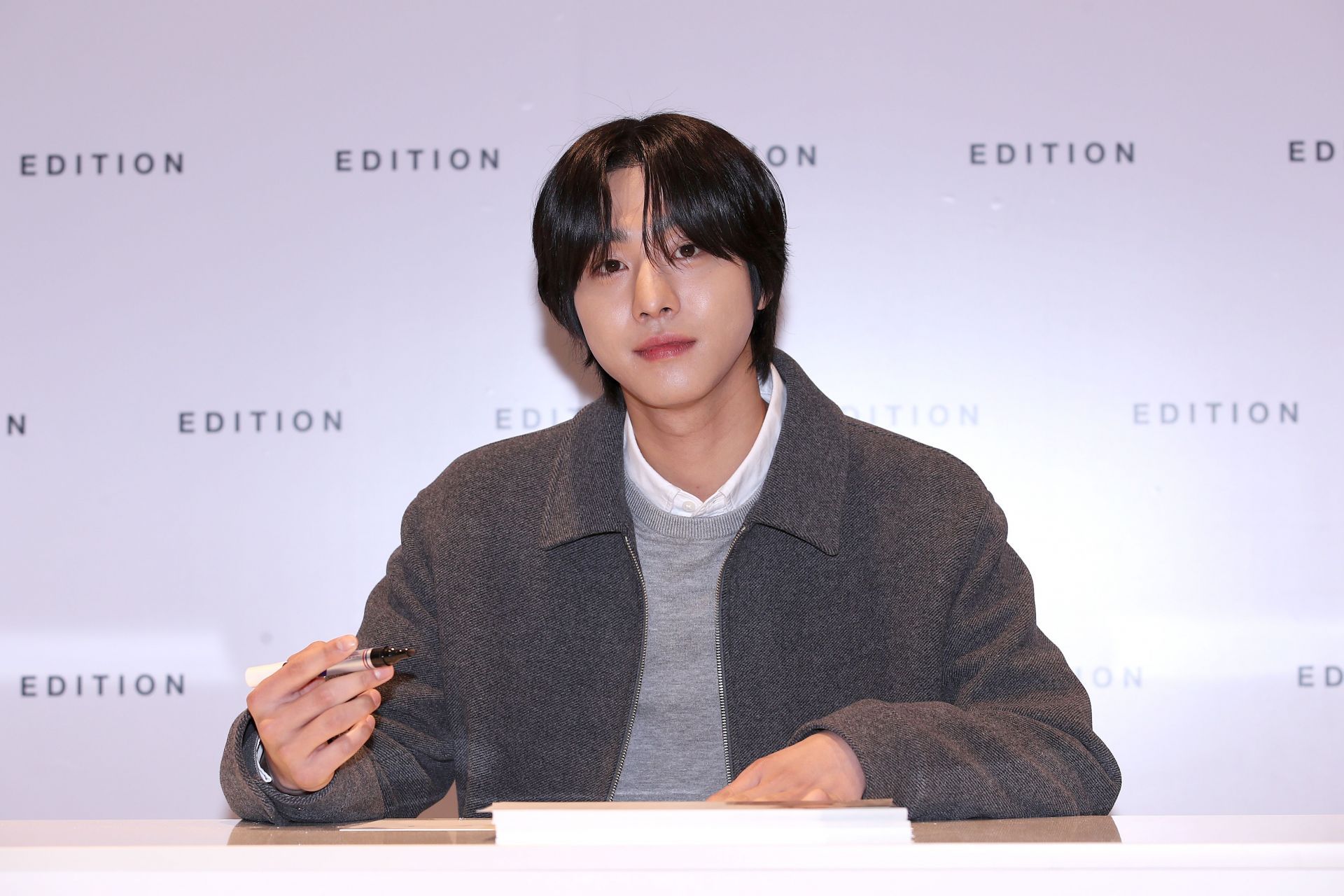 Ahn Hyo-Seop Autograph Session For &quot;Edition Sensibility&quot; | Image via: Getty