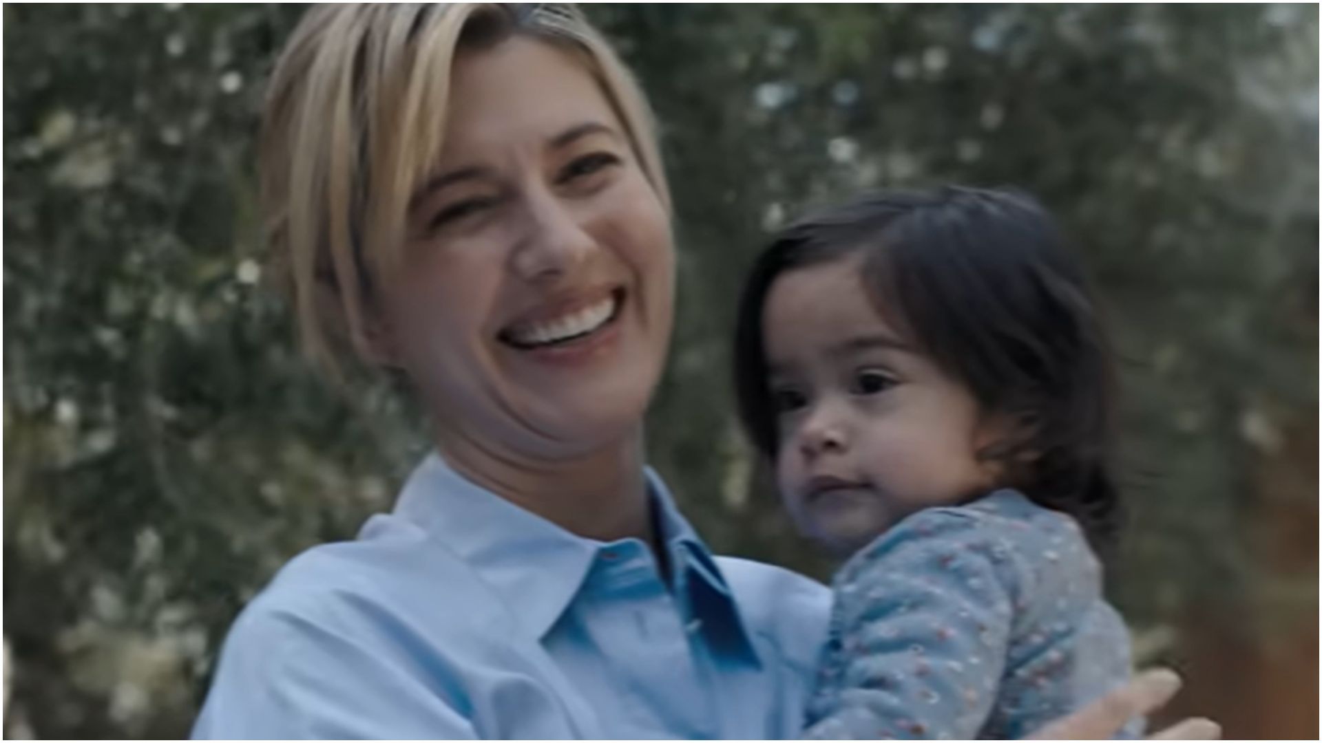 A still from The Hand That Rocks the Cradle | Image via Hulu 