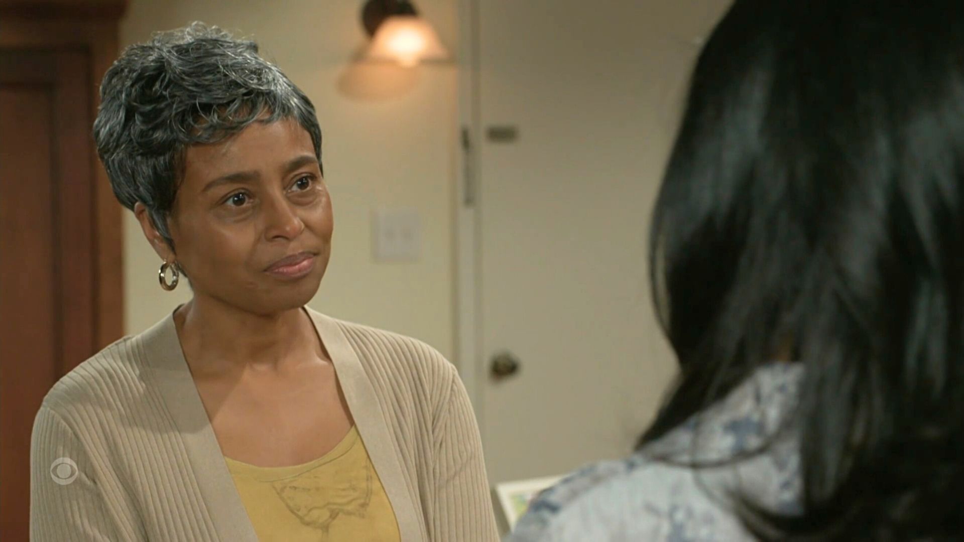 Beyond the Gates: Our first meeting with Peaches as she arrives at Leslie&#039;s house | Image: CBS