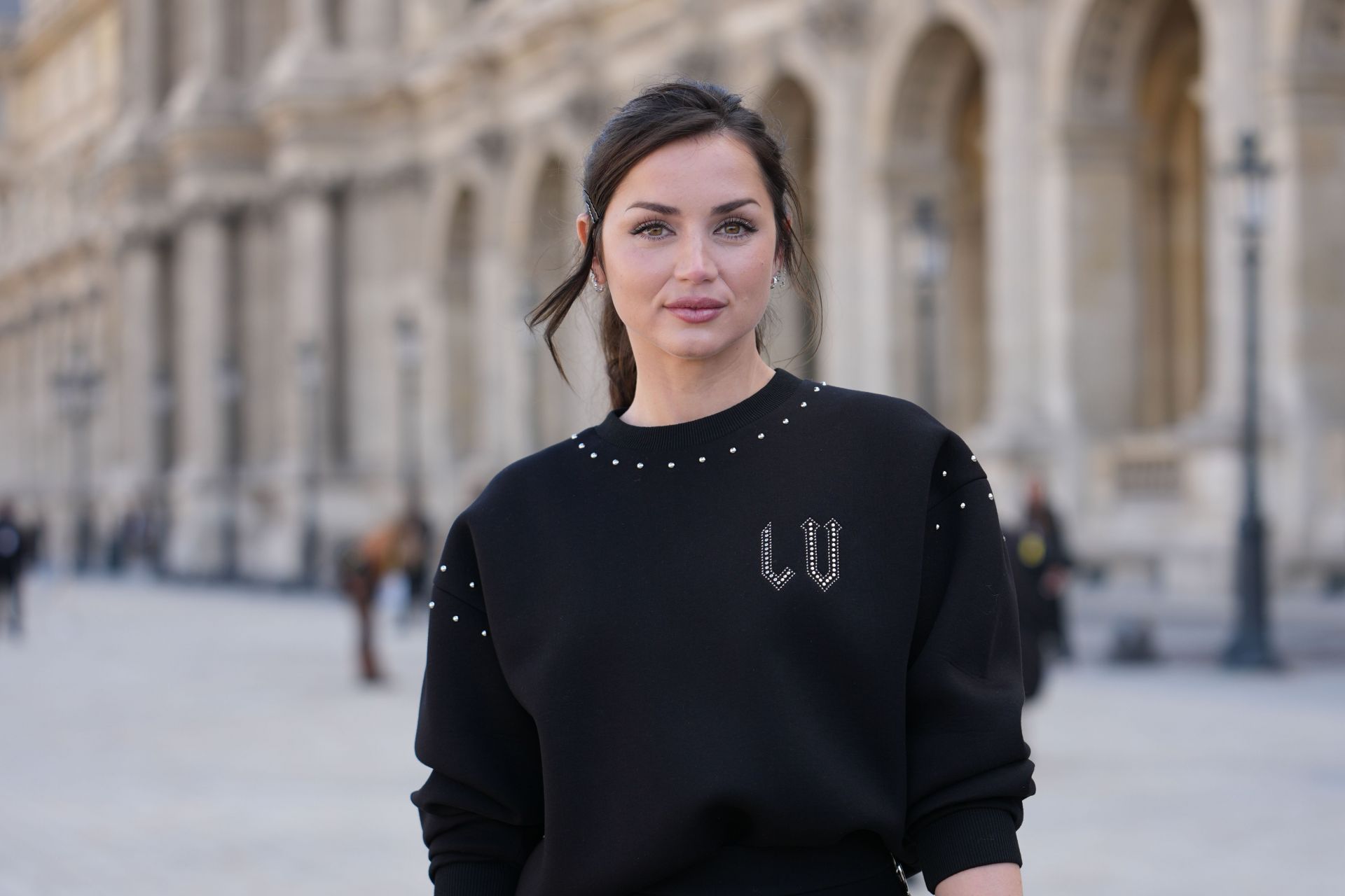 Louis Vuitton: Outside Arrivals -  Fashion Week - Womenswear Spring/Summer 2026 - Source: Getty. (Photo by Edward Berthelot/Getty Images)