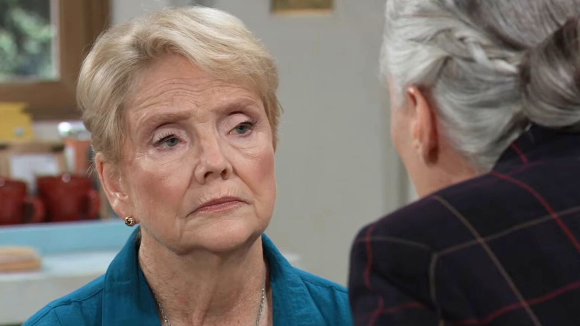 Ronnie won&#039;t let Tracy intimidate her on General Hospital | Image: ABC
