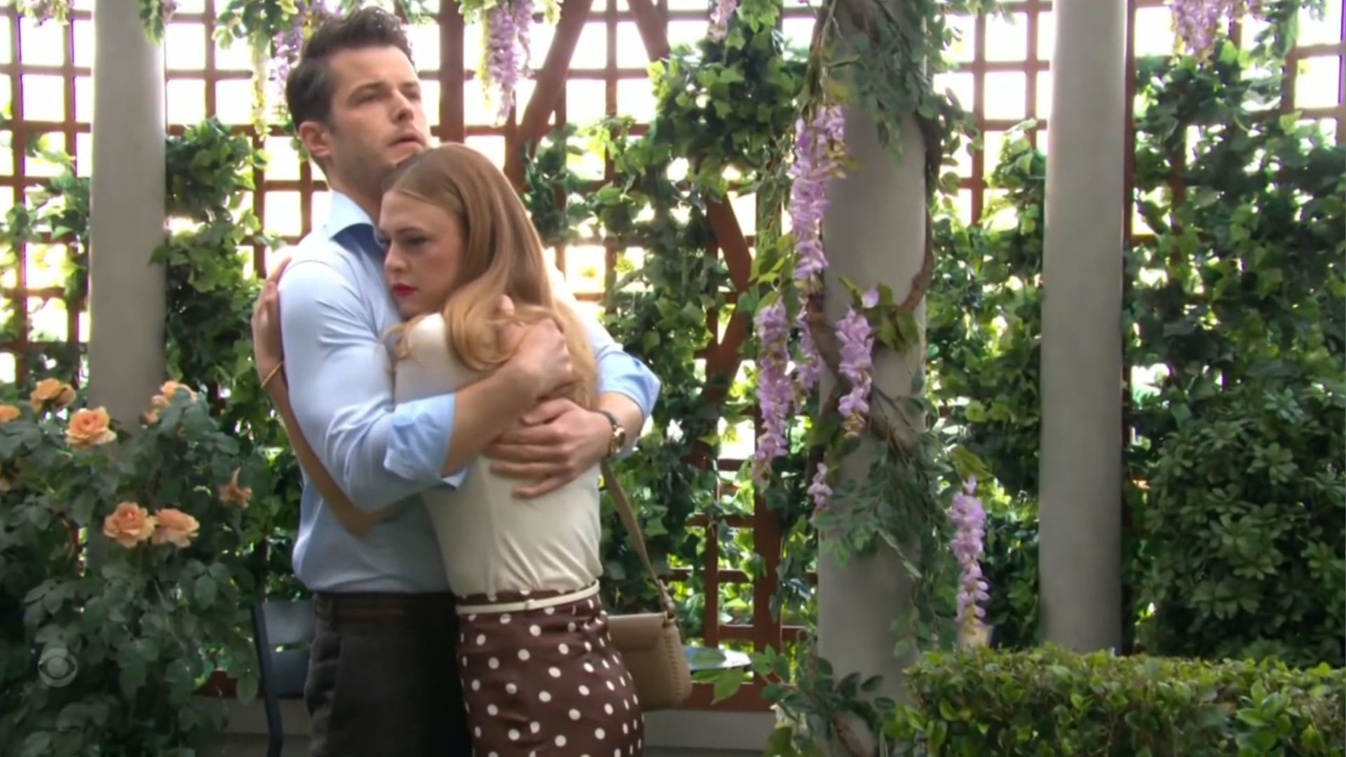 Kyle Abbott (Michael Mealor) would love to have Claire Newman (Hayley Erin) back in his arms on The Young and the Restless | Image: CBS