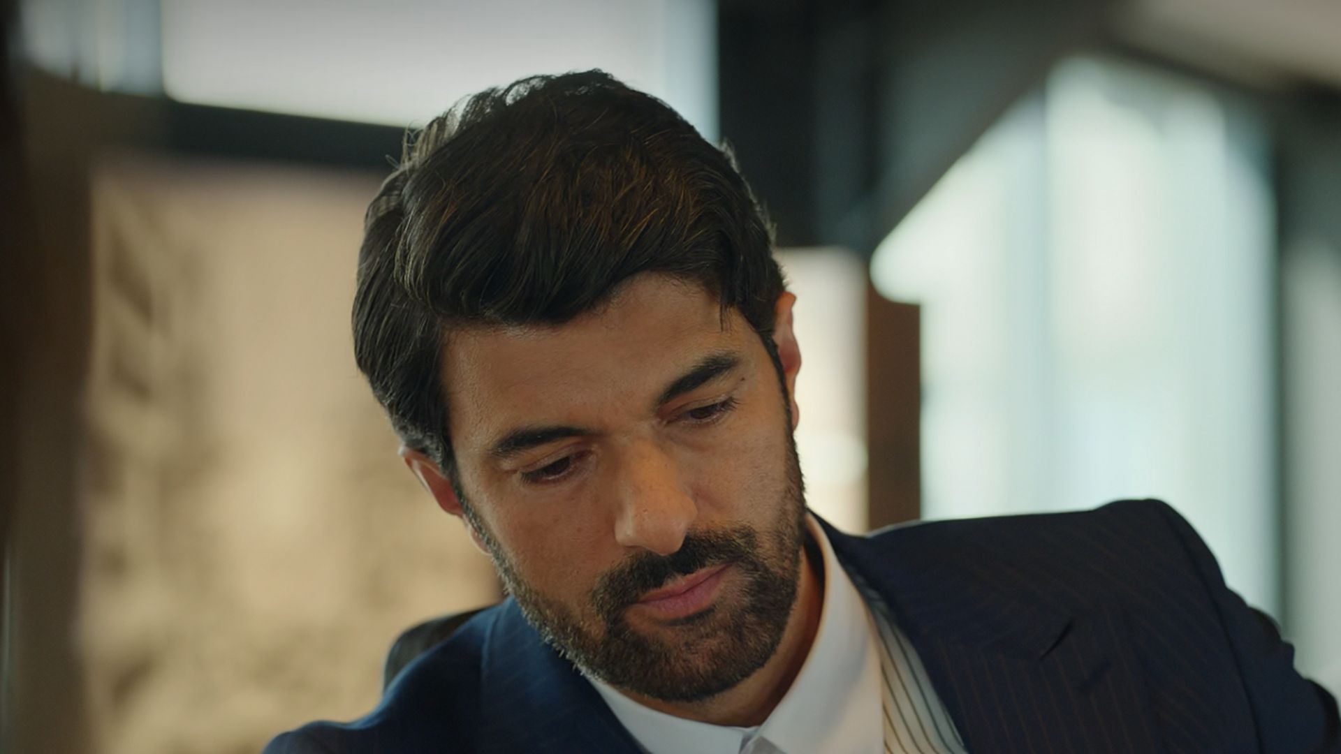 A still from Old Money (Image Via: Netflix)