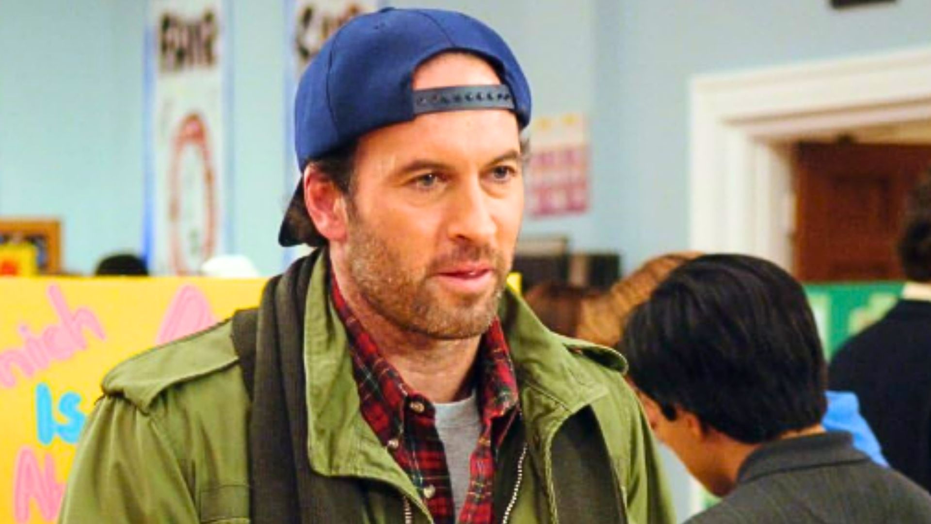 Scott Patterson as Luke in Gilmore Girls (Image via The CW / Netflix)