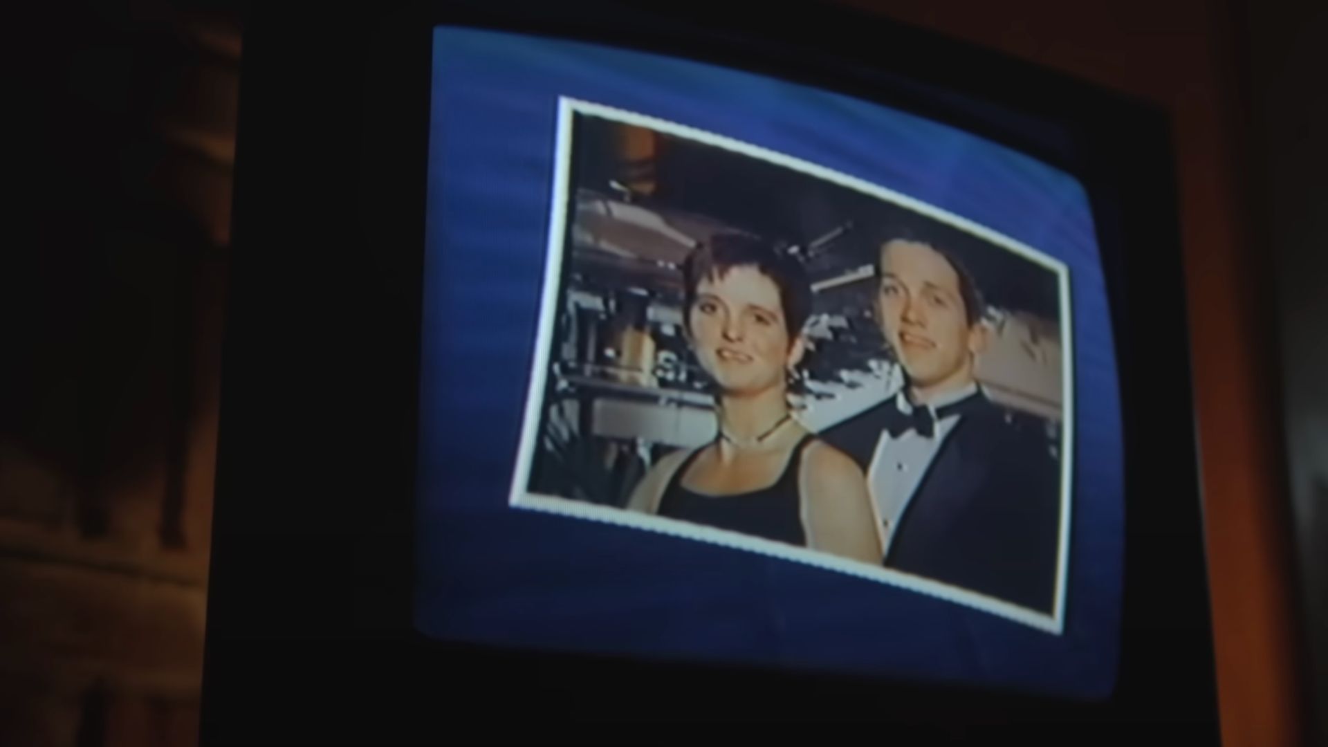 A still from Amy Bradley Is Missing trailer (Image via YouTube/ Netflix)