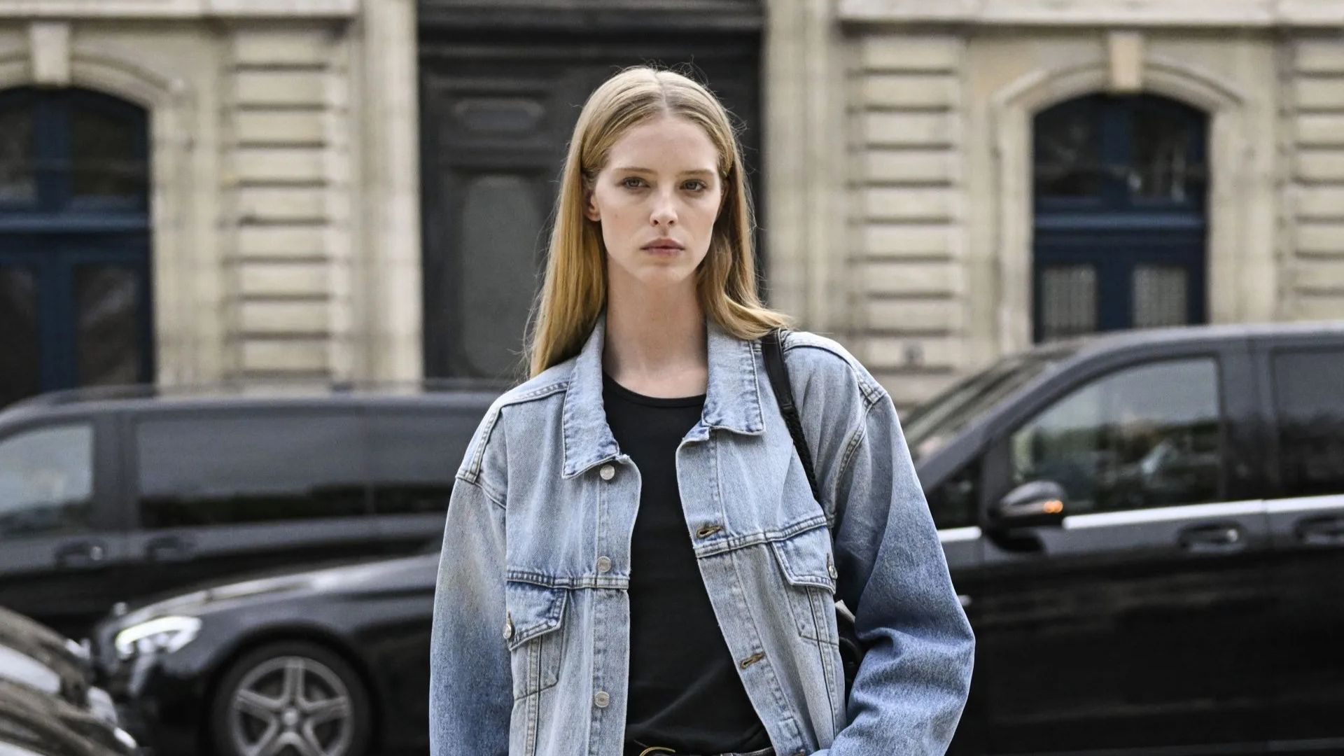 Abby Champion to join VS fashion show. (Image via Getty)