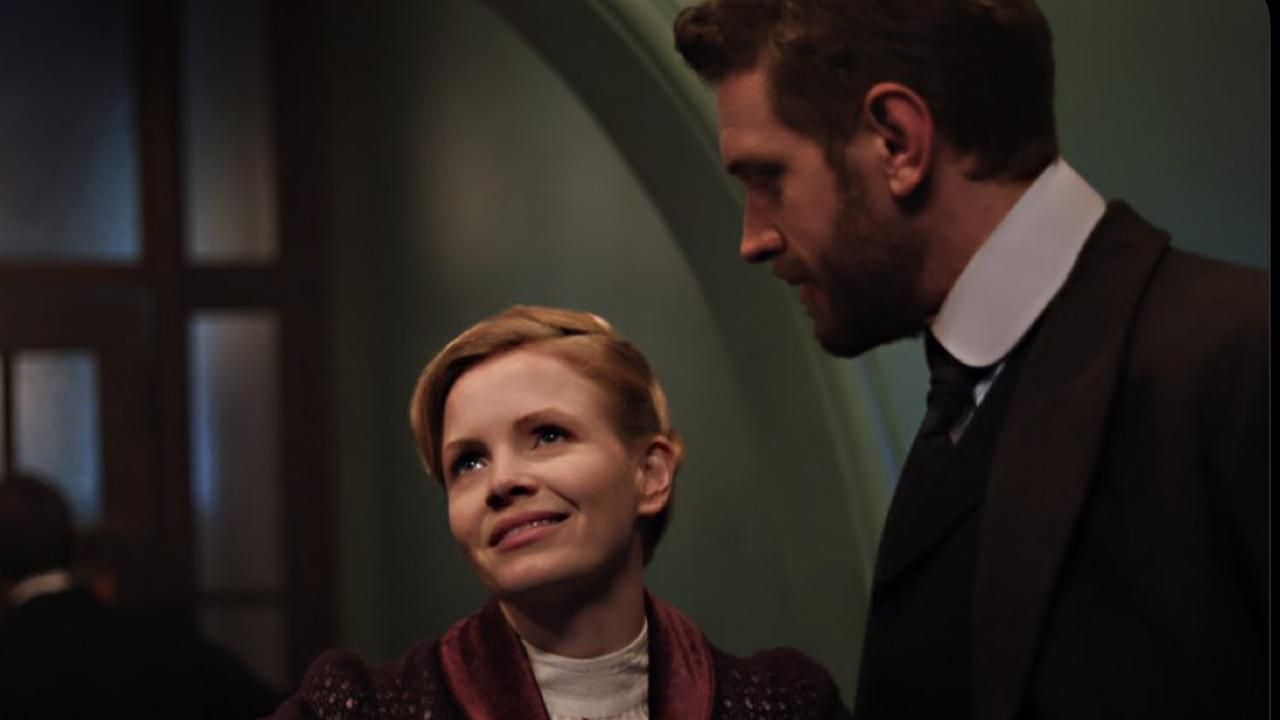 Miss Scarlet | Image Source: PBS