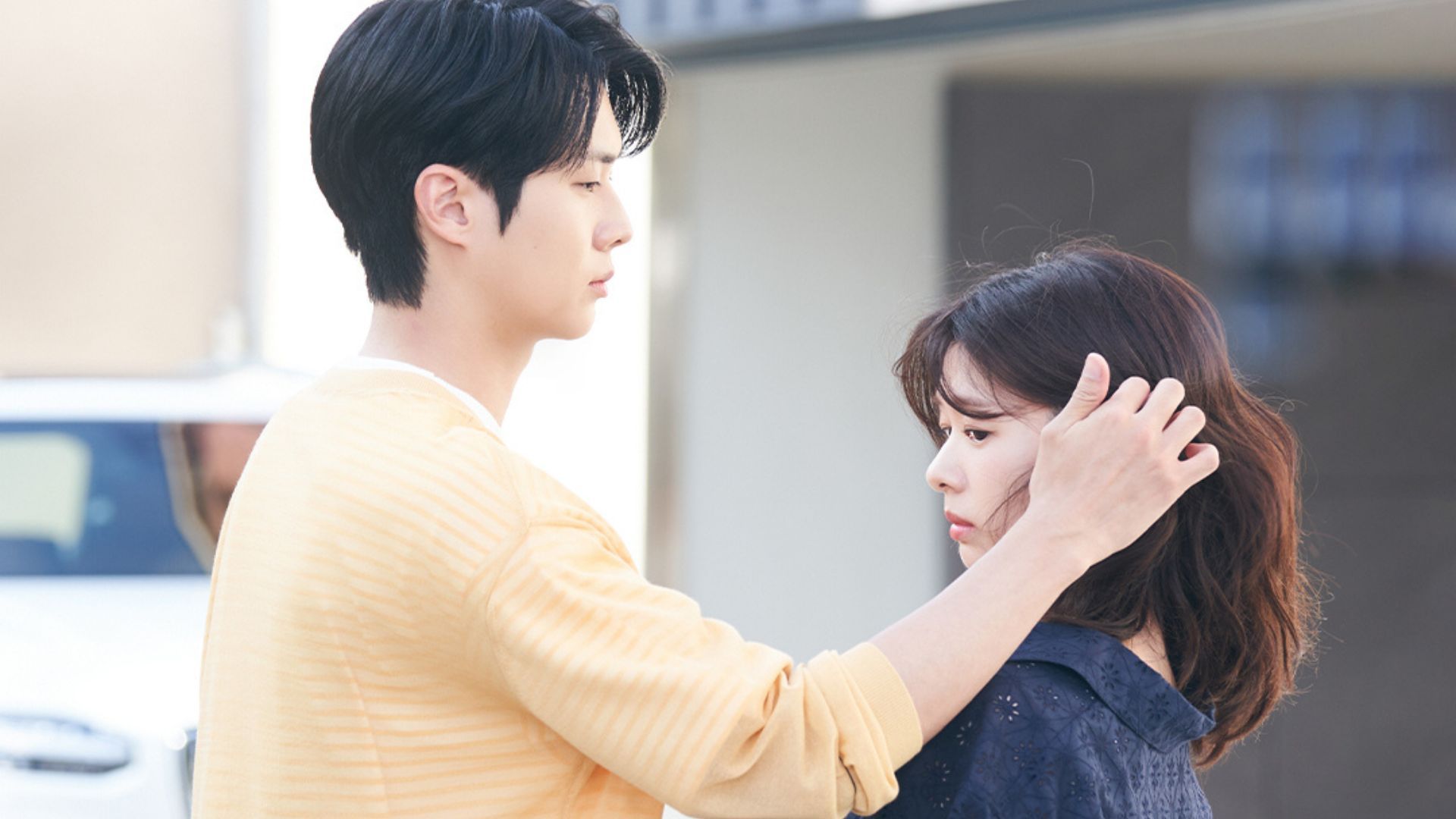 Woo-jo helps Me-ri (Image via X @SBSNOW)