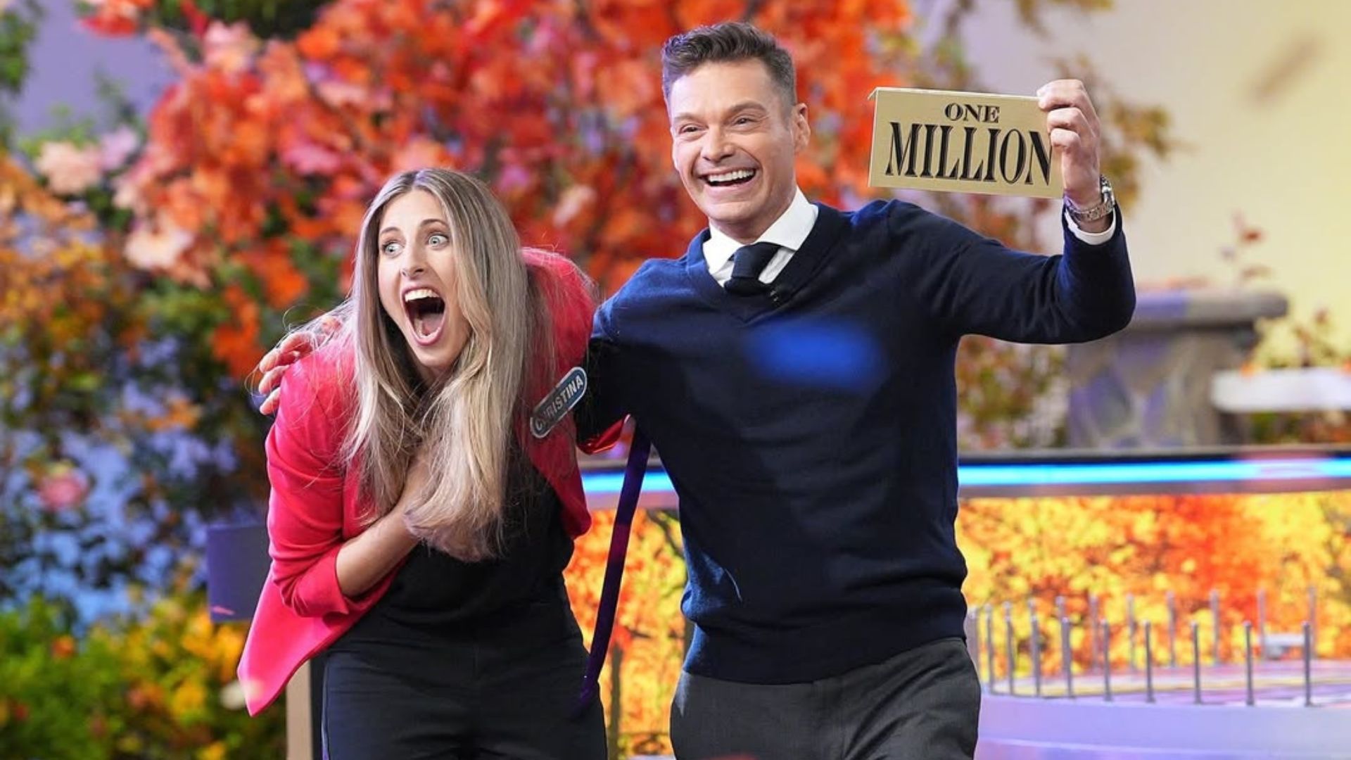 Ryan Seacrest with million dollar Wheel of Fortune winner, Christina Derevjanik | Image via Instagram/ @ryanseacrest 