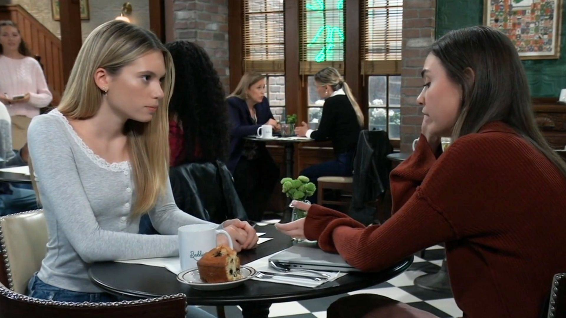Charlotte and Emma plot and plan | Image: ABC