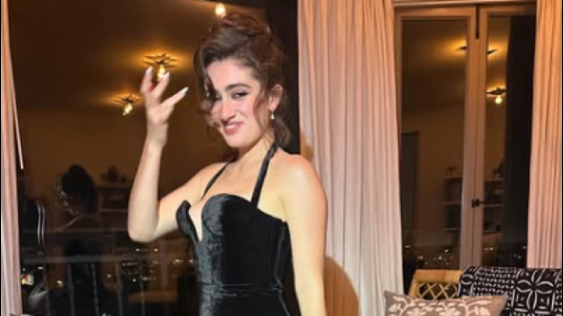 Racheal Sennott normally keeps her love life private (Image Via Instagram/@treaclychild)