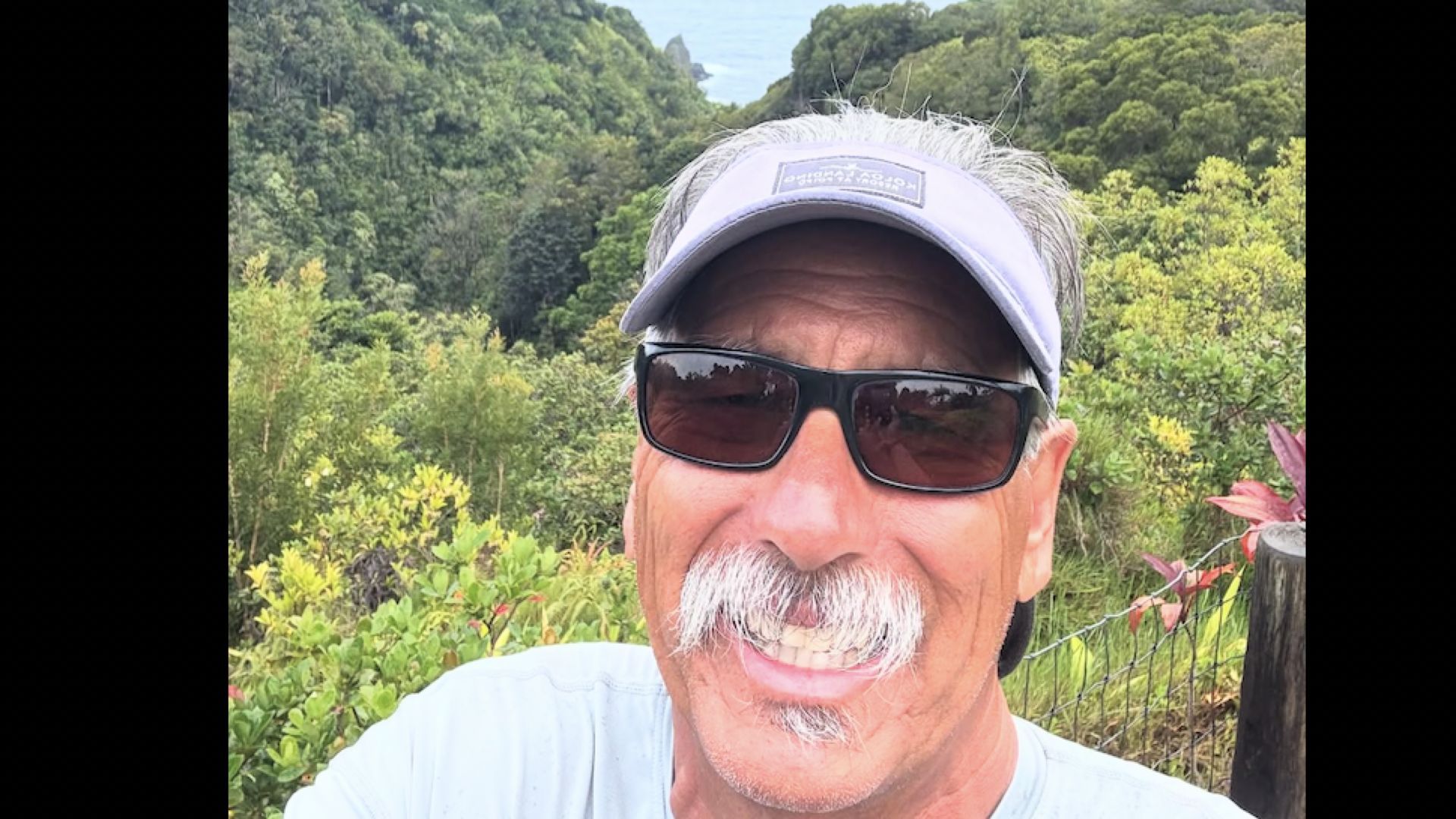 (Image via Instagram/@coachjohnbeam)