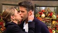Claire kisses Kyle and The Young and the Restless | Image: CBS