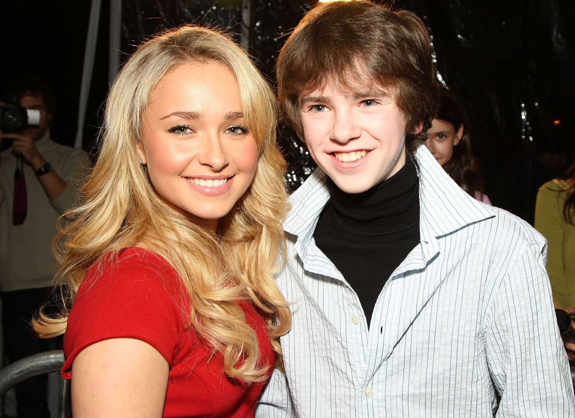 Premiere Of Paramount Pictures &quot;The Spiderwick Chronicles&quot; - Arrivals - Source: Getty