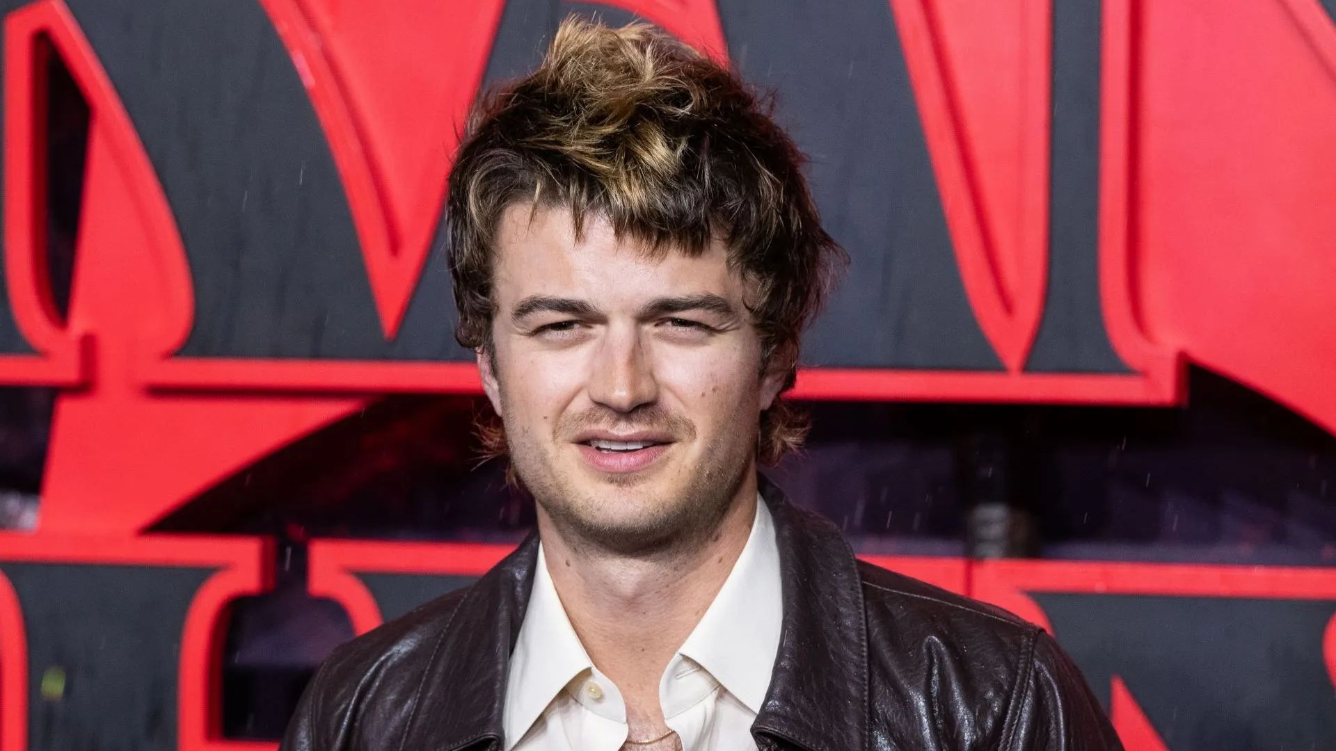 Joe Keery, Stranger Things