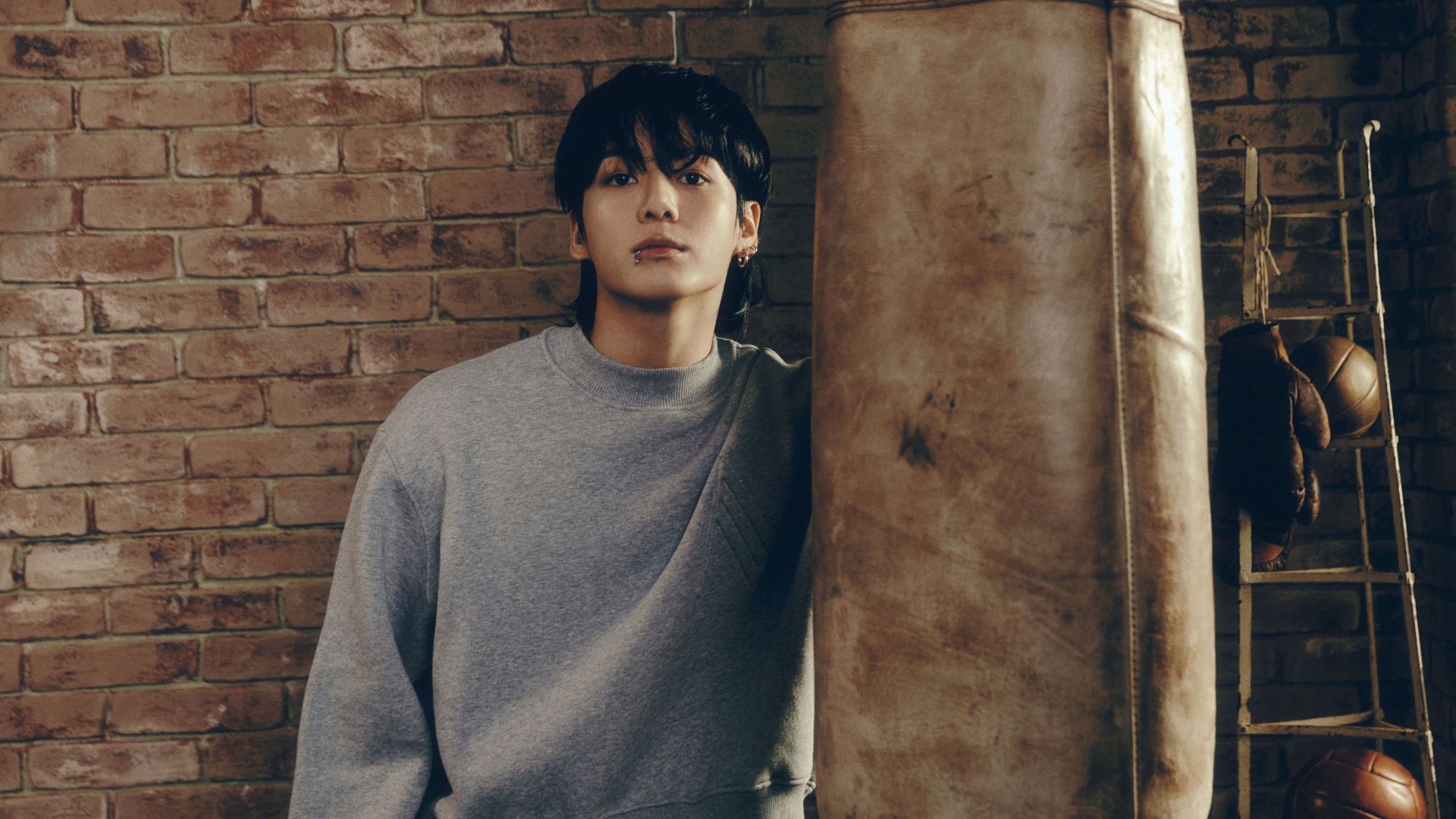 BTS&rsquo; Jungkook sing many songs during his November 16 livestream (Image via BIGHIT)