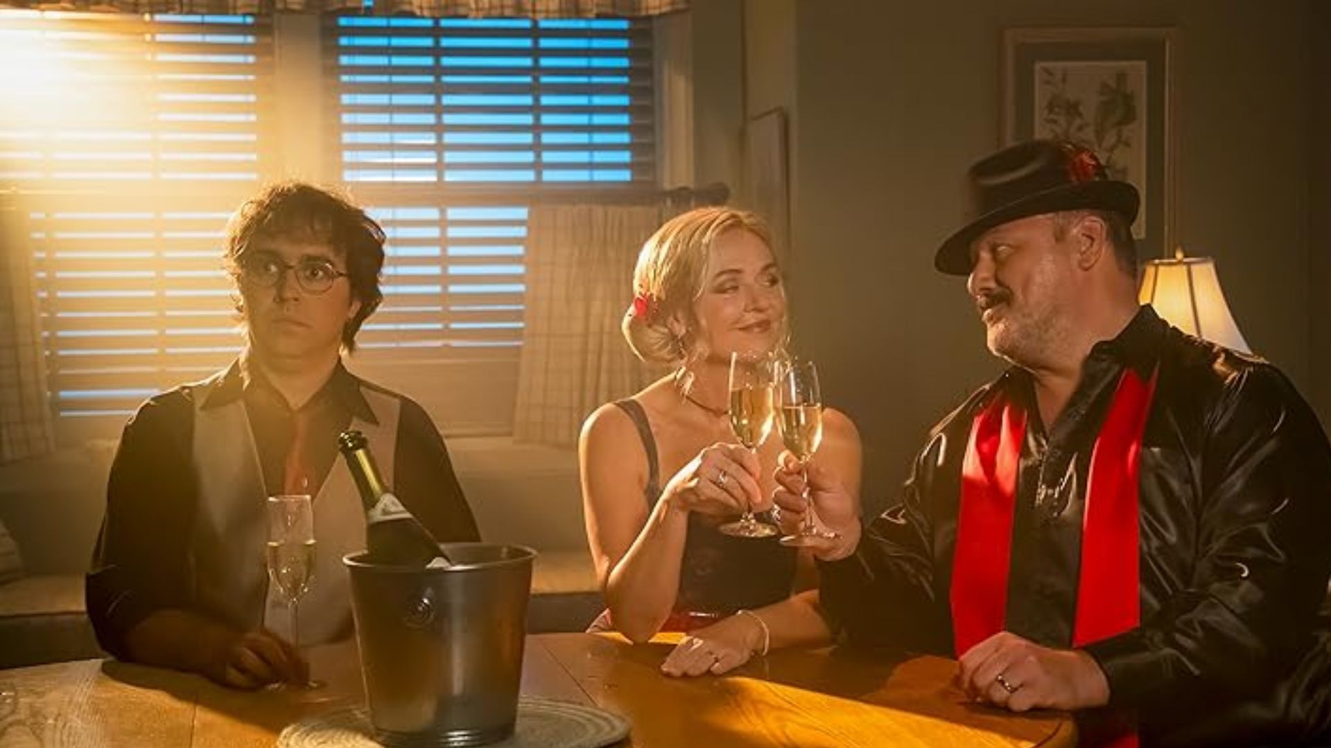 Georgie &amp; Mandy&#039;s First Marriage S2 (Image Source: Prime Video)