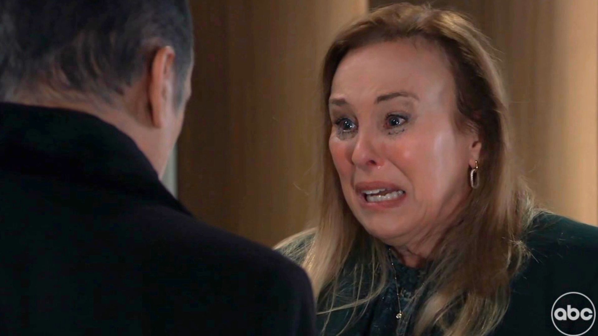 Laura panics about Dalton&#039;s murder on General Hospital | Image: ABC