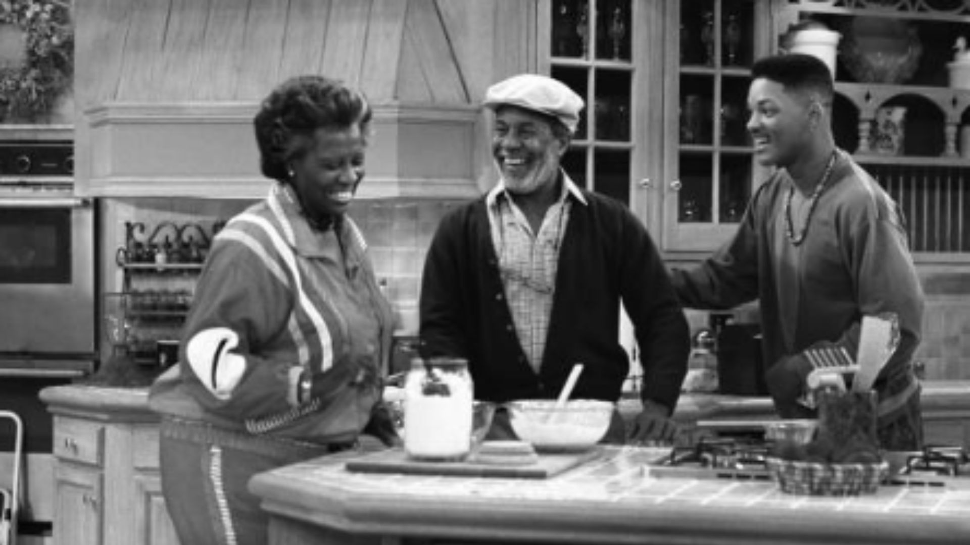 When did Lee Weaver make his debut on television? Life and career explored as The Bill Cosby Show star dies at 95 (Image via Getty)