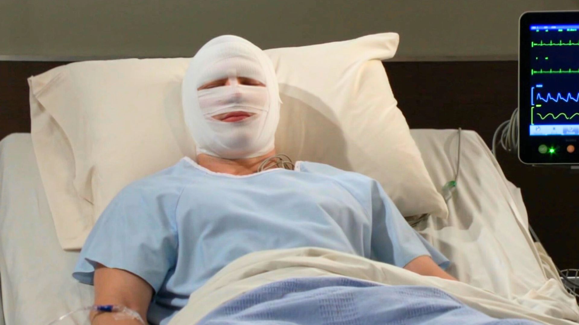 Noah wakes up from his coma on The Young and the Restless | Image: GlobalTV