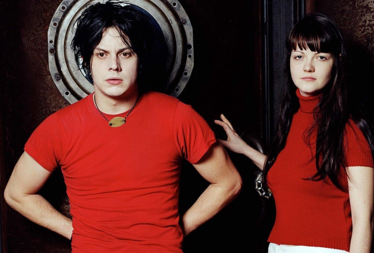 Meg White and Jack White of The White Stripes. (Image via X/@albumism)