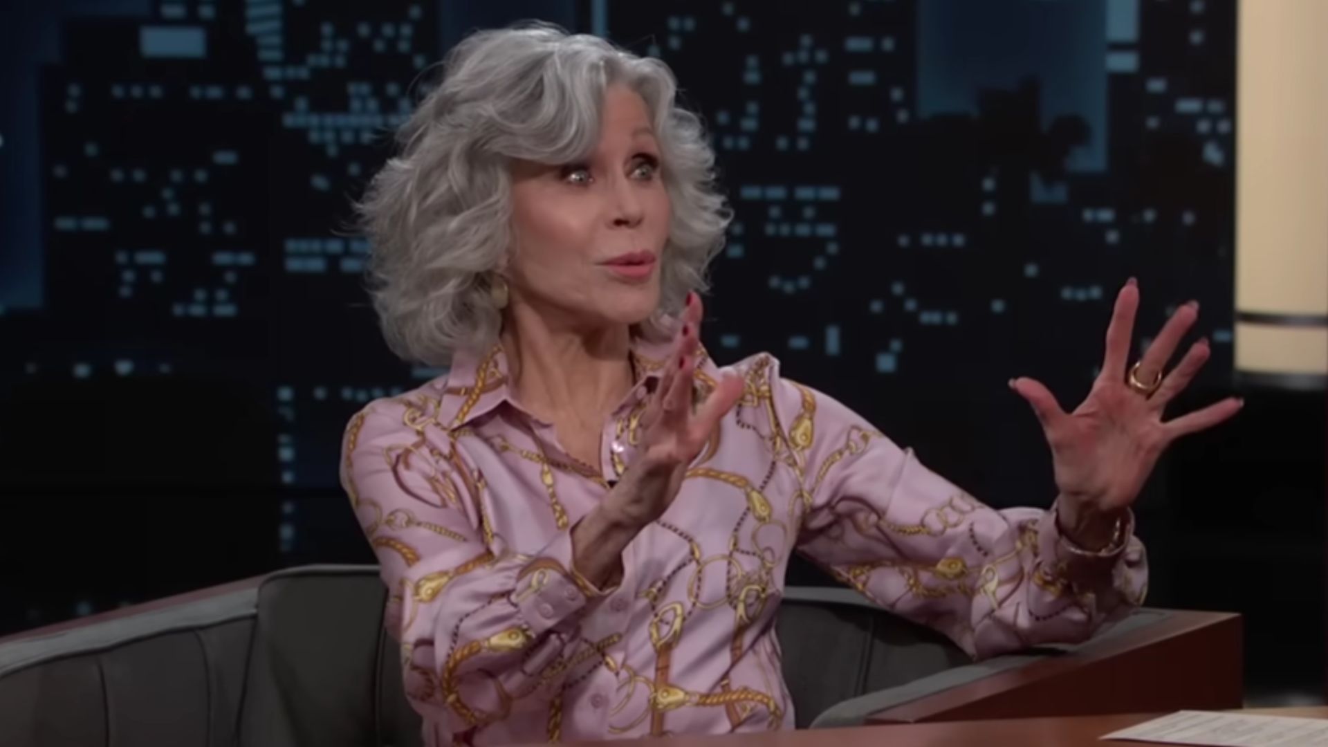 A still from an interview (Image via youtube/@ Jimmy Kimmel Live)