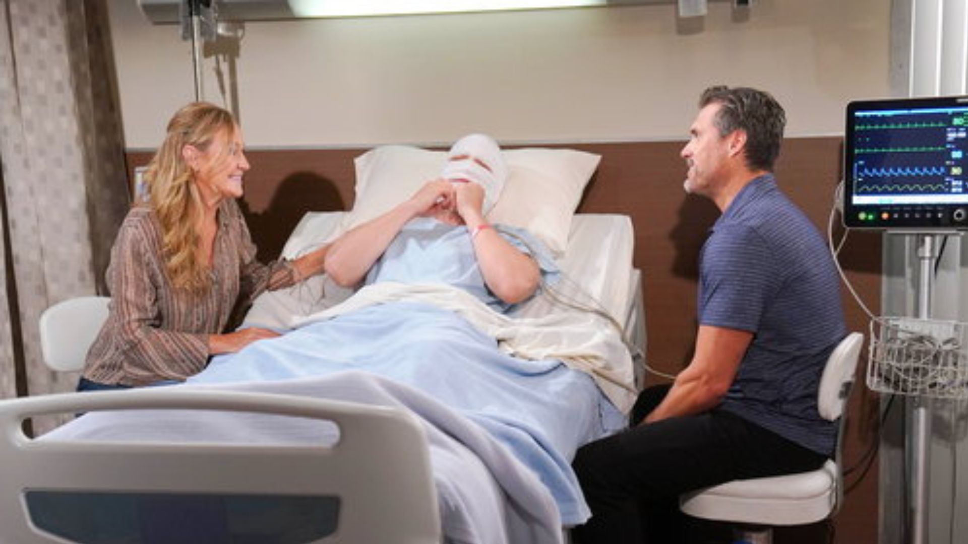 Sharon and Noah are grateful that Nick is a rock on The Young and the Restless | Image: JPI