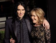 2011 Vanity Fair Oscar Party Hosted By Graydon Carter - Arrivals - Source: Getty