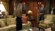 L.A.'s Detective Burrow visited Sharon and Nick on The Young and the Restless | Image: CBS